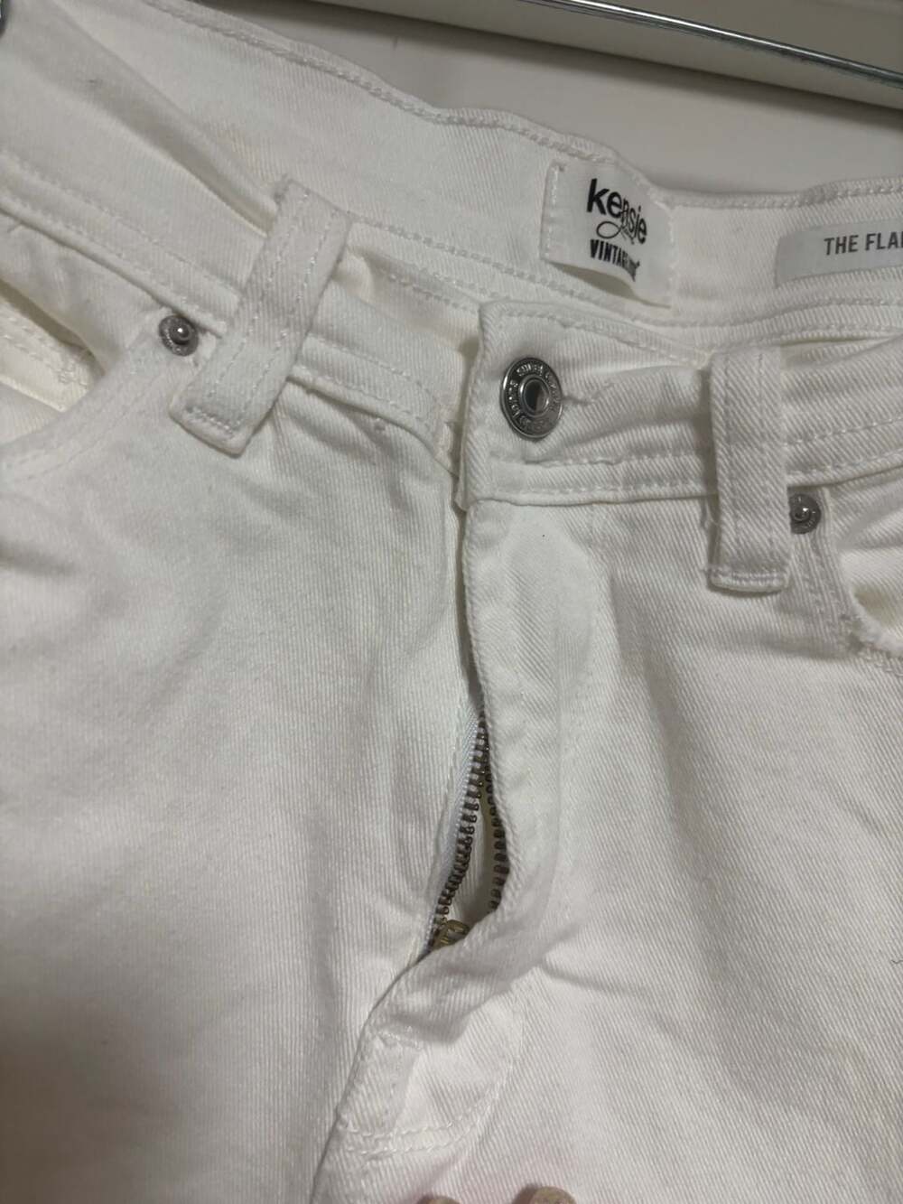 Kensie Jeans VINTAGE LUXE The Flare White Denim Jeans View 3